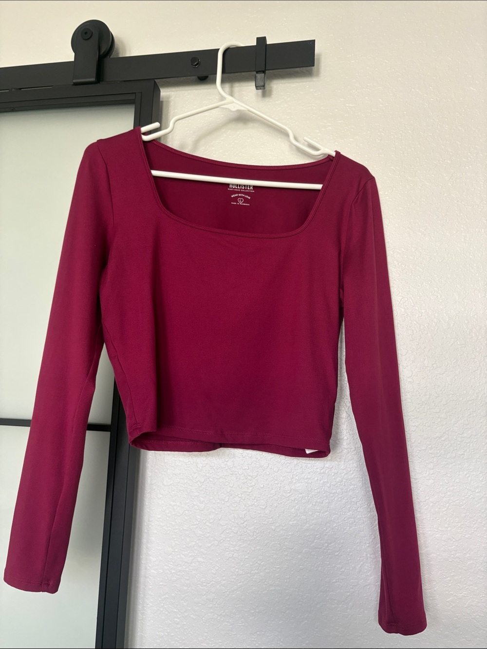 Hollister Long Sleeve Square Neck Crop Top - Berry